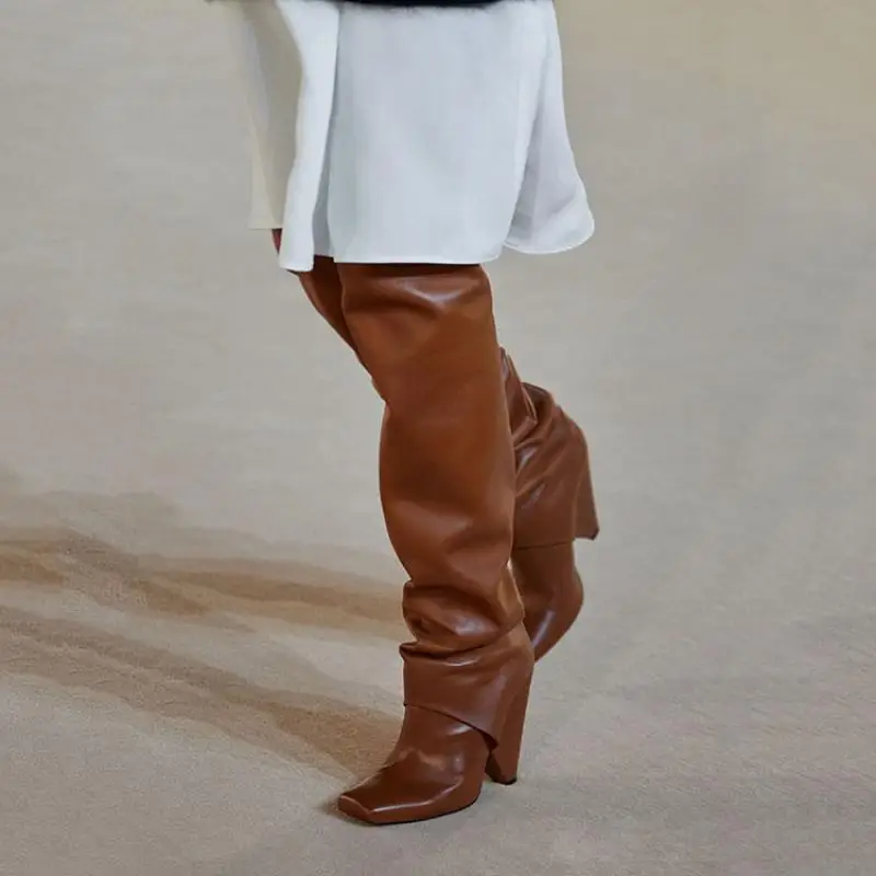 Arden Furtado Brown Patent Leather Tapered heel Over the knee boots Square-head Pleated Slip-on Fashion high heel Knight boots - Image 5