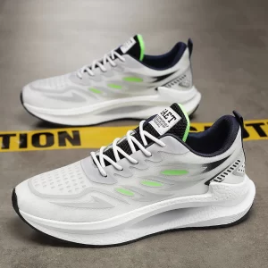 Men's Breathable Sports Shoes Spring New Mesh Casual Fashion Versatile Trendy Men's Shoes Summer Running Shoes Suitable for Outdoor Sports