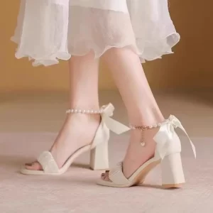 Sandals Women's Summer Fashion Casual Bow High Heels Fairy Wind Pearl High Heels Design Sense of Niche Chunky Sandals